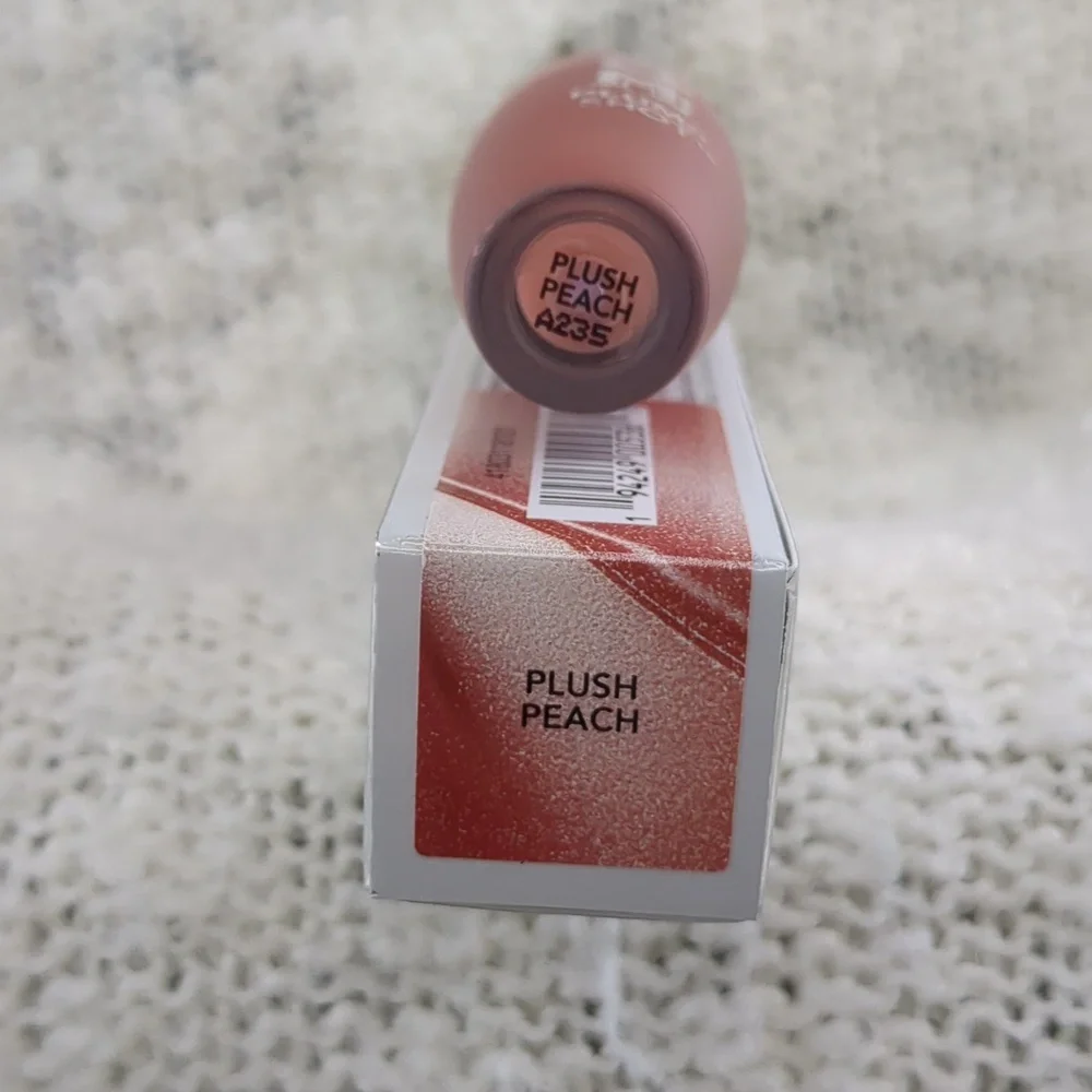 Buxom Plump Shot Sheer Tint in Plush Peach, 4ml/0.14fl oz